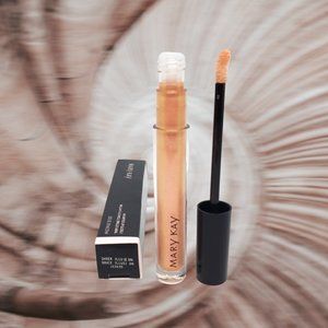 Sheer Illusion Shimmer Unlimited Lip Gloss - Mary Kay